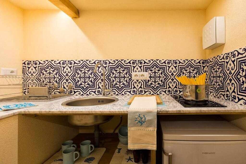 Grand Suite Gioberti Elegante Nel Cuore Di アルゲーロ エクステリア 写真